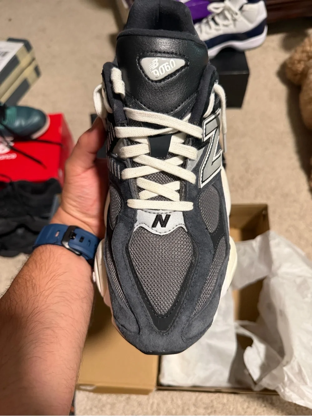 New Balance 9060